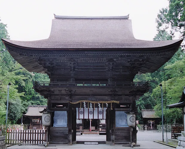 御上神社　楼門